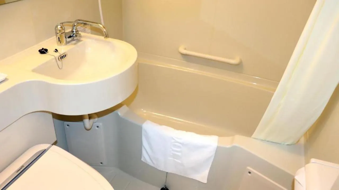 Toyoko Inn Tokyo Eki Yaesu Kita Guchi