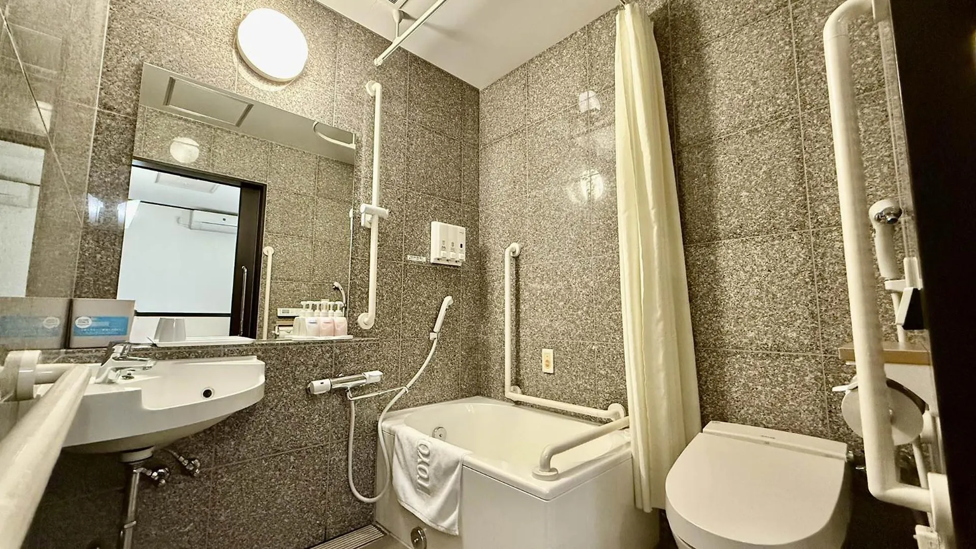 Hotel Toyoko Inn Tokyo Eki Yaesu Kita Guchi